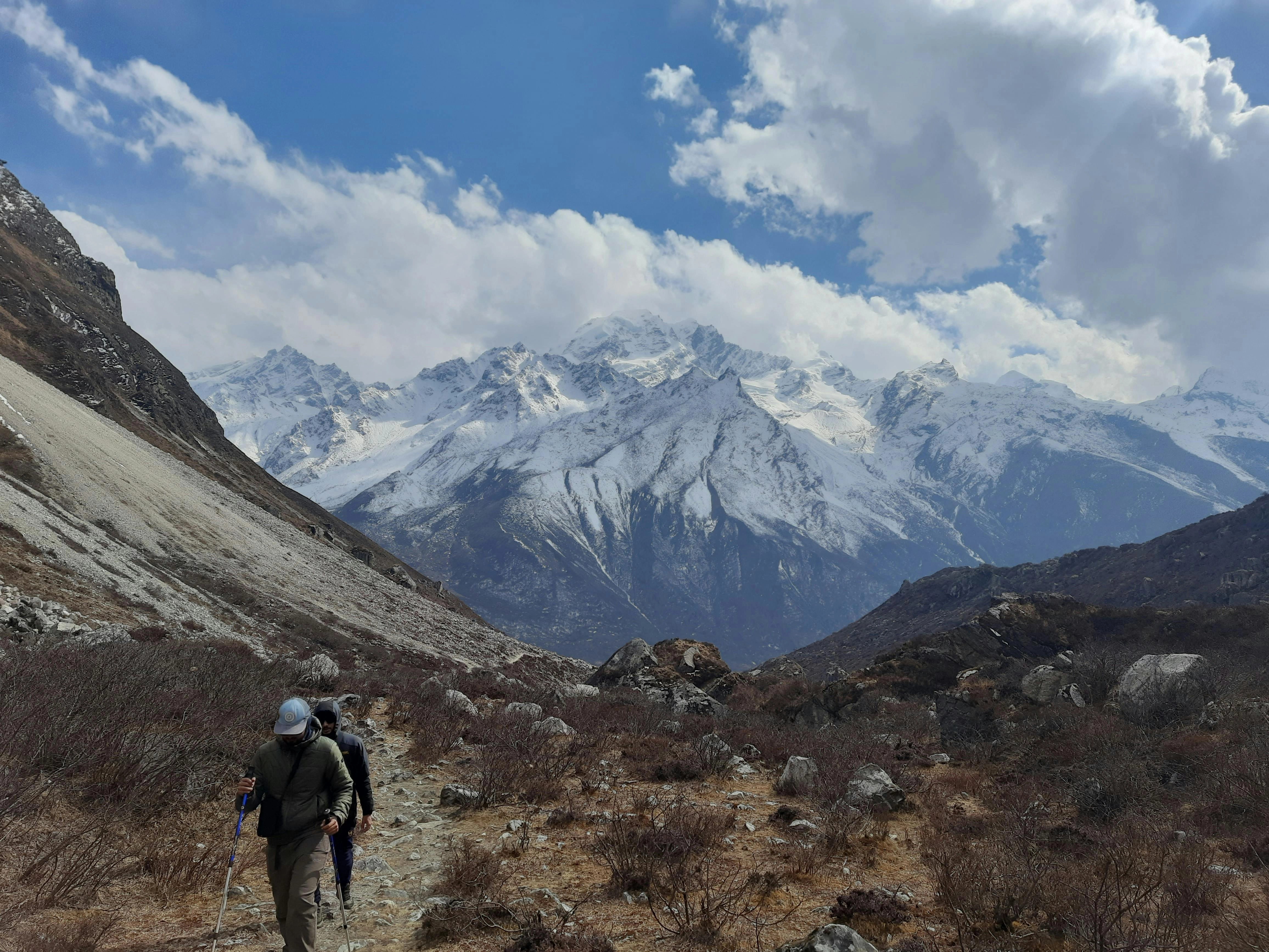Layering, Gear and Lightweight Packing: A Guide for Nepal Treks