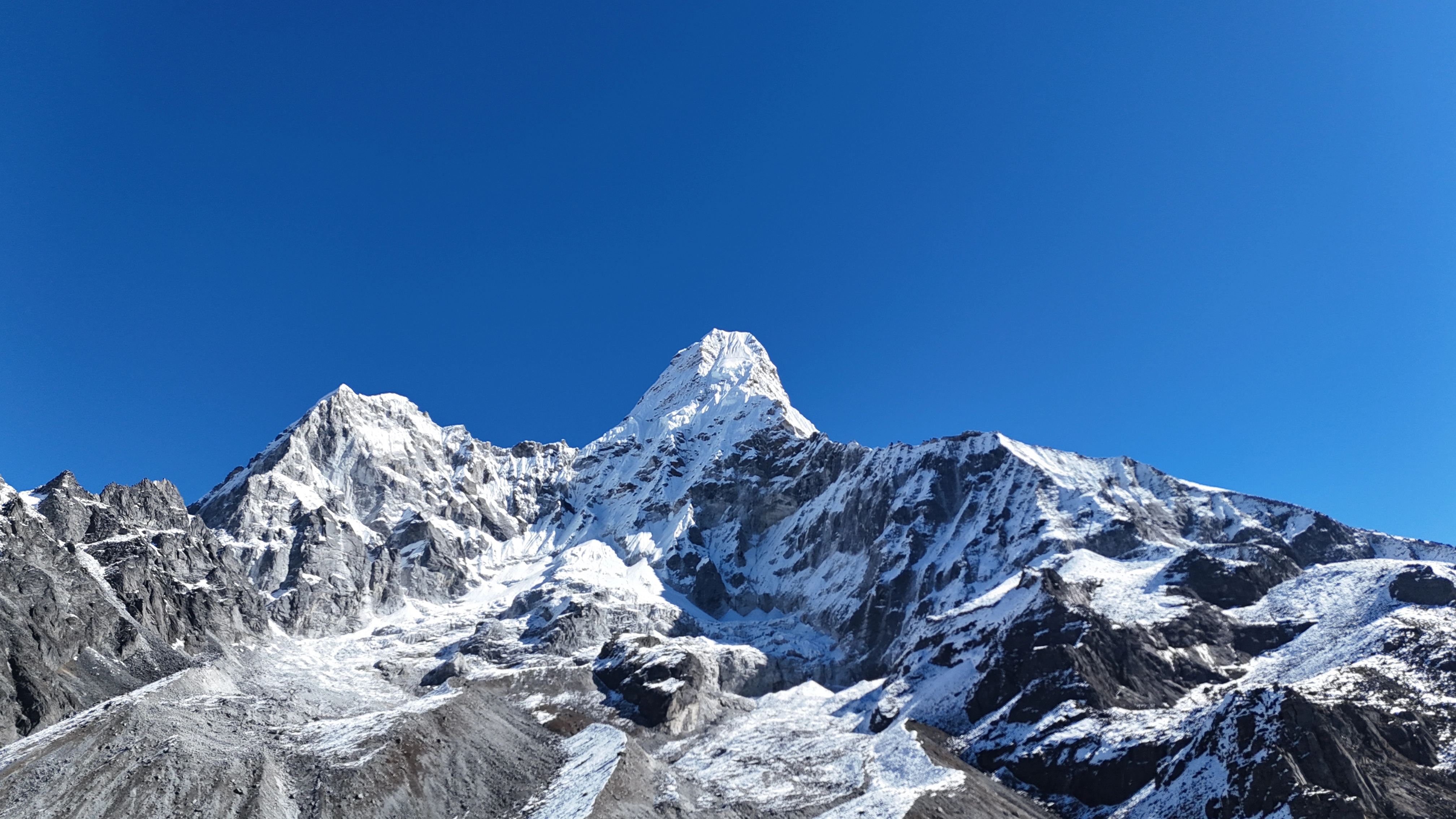 19 Days AMA DABLAM EXPEDITION