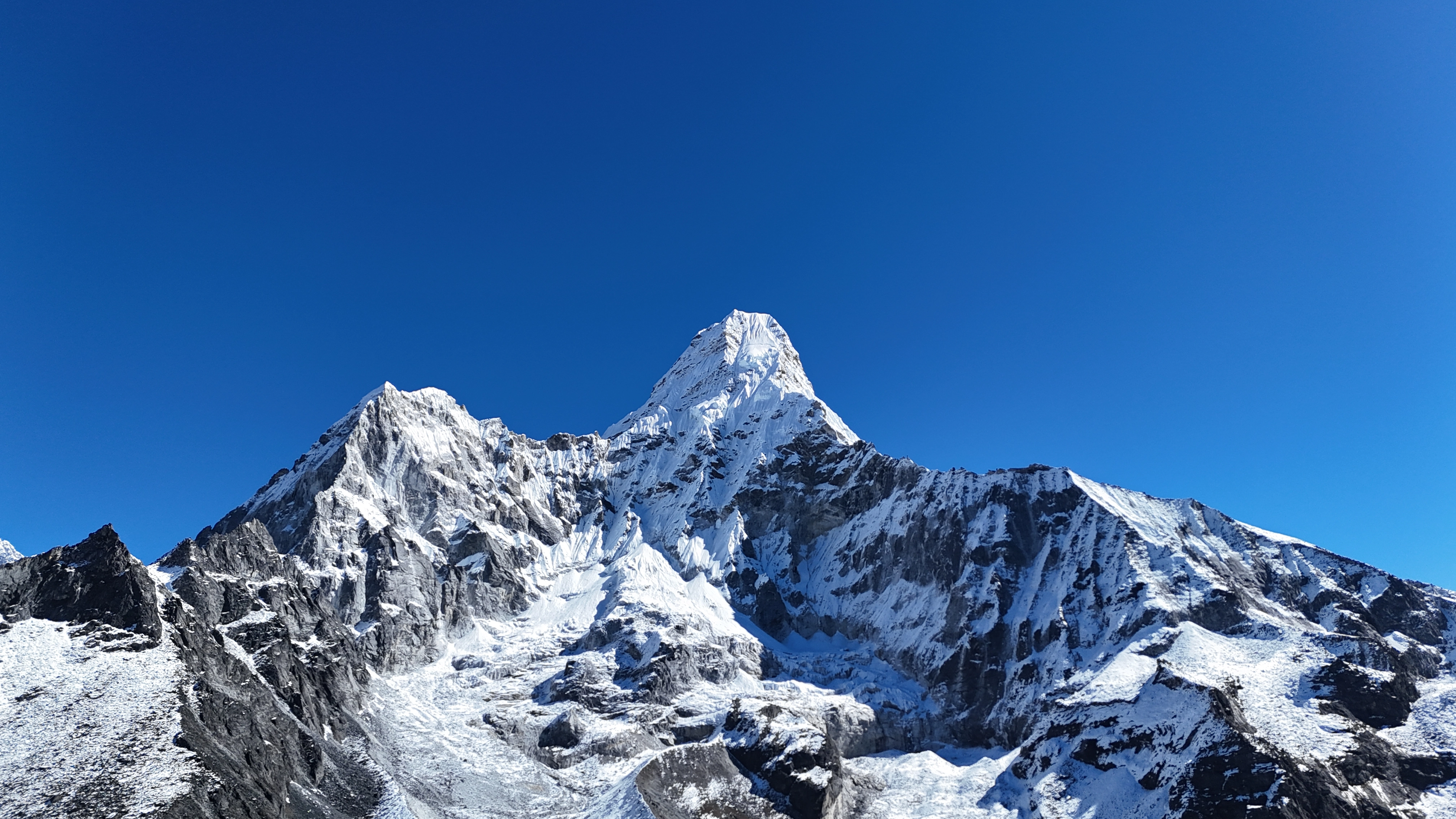 19 Days AMA DABLAM EXPEDITION